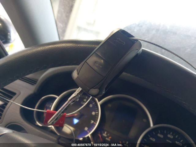 2005 PORSCHE CAYENNE WP1AB29P05LA60018 Photo 10