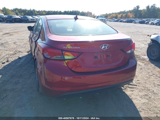 Hyundai ELANTRA SE 2014 5NPDH4AE7EH544730 Image 3