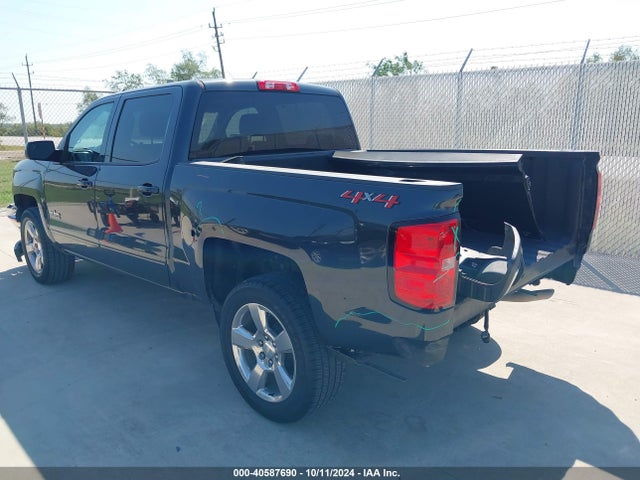 Chevrolet Silverado 1500 1lt 2018 3GCUKREC4JG422997 Image 3