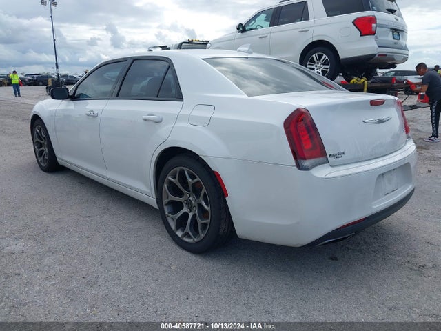 2C3CCAAG3JH253806 Chrysler 300 Touring