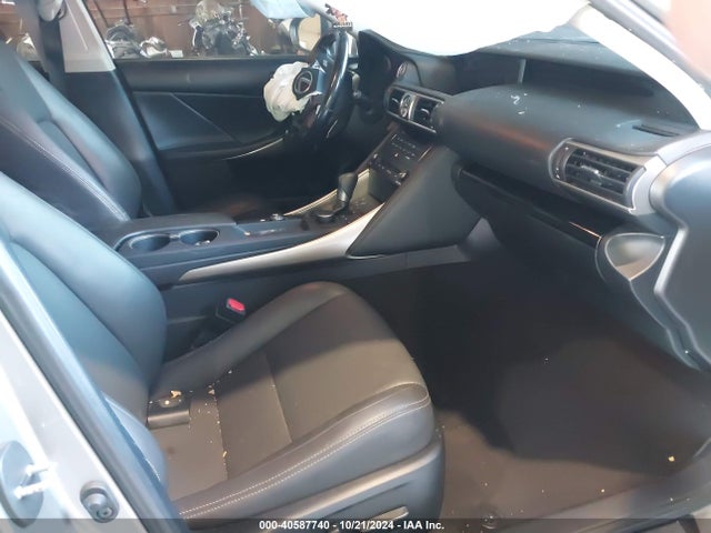 JTHD81F25L5042291 Lexus IS 300