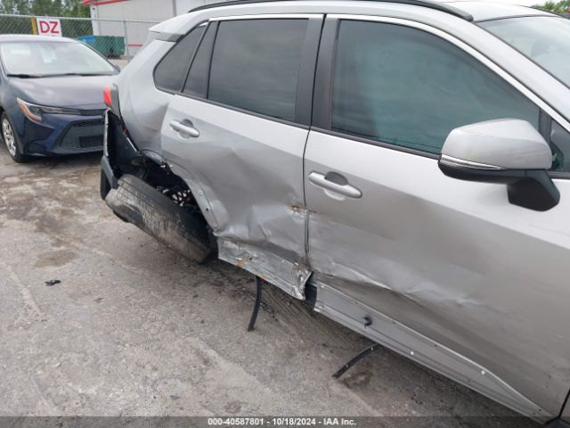 2T3C1RFV4MW162345 Toyota Rav4 Xle Premium