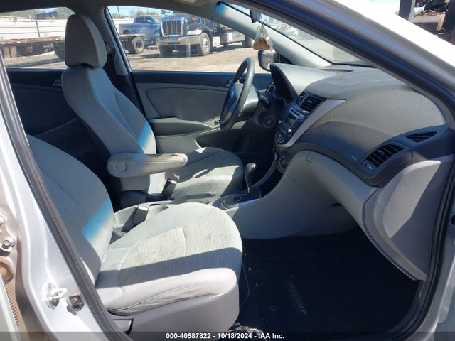 KMHCT4AE1GU021377 Hyundai ACCENT SE