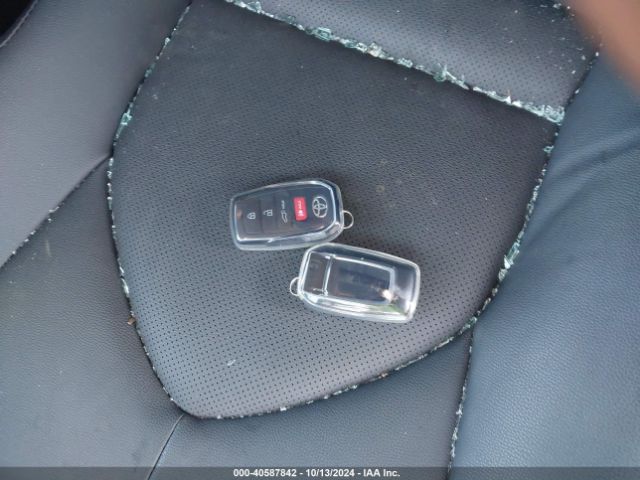 5TDAAAB58RS024556 Toyota Grand Highlander Xle