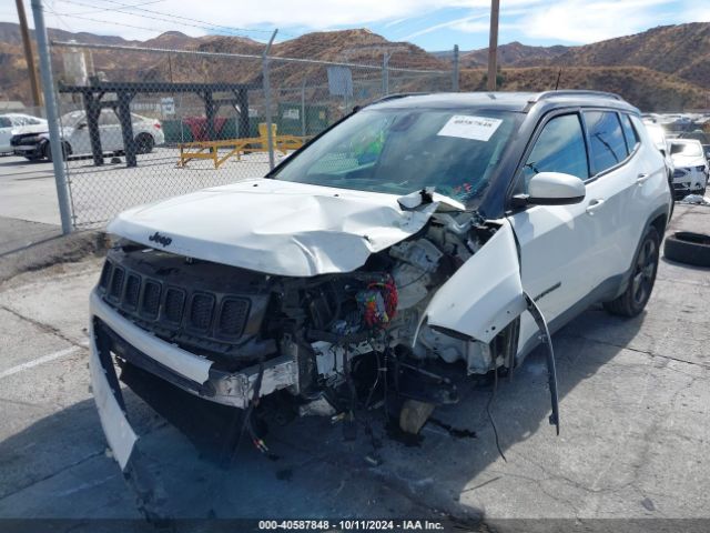 3C4NJCBB1JT407526 Jeep Compass Altitude Fwd