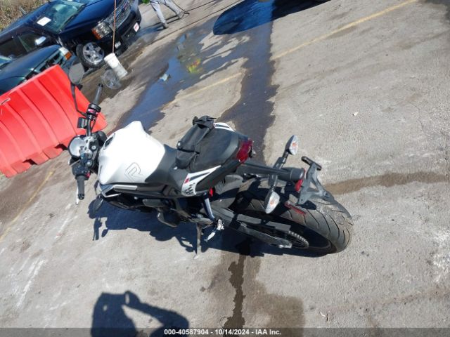 2024 TRIUMPH MOTORCYCLE STREET TRIPLE SMTA604S8RTBK1003 Photo 2