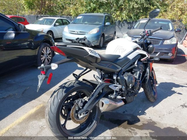 2024 TRIUMPH MOTORCYCLE STREET TRIPLE SMTA604S8RTBK1003 Photo 3
