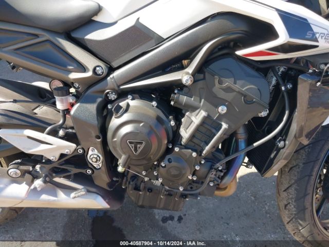 2024 TRIUMPH MOTORCYCLE STREET TRIPLE SMTA604S8RTBK1003 Photo 7