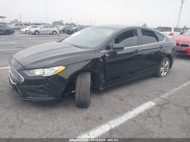 Ford FUSION SE 2018 3FA6P0HD1JR224897 Image 2