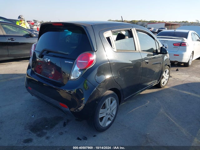 Chevrolet Spark 1lt Cvt 2015 KL8CD6S90FC709284 Image 4