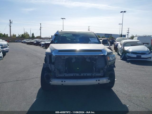 5TFEY5F18KX247157 Toyota Tundra Sr5 5.7l V8