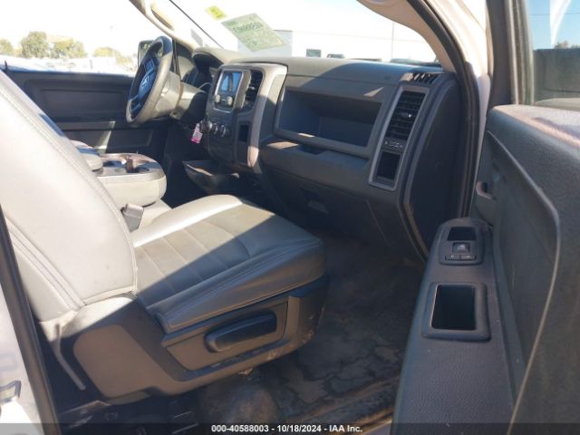 1C6RR6FT2JS202076 RAM 1500 Tradesman  4x2 6'4 Box