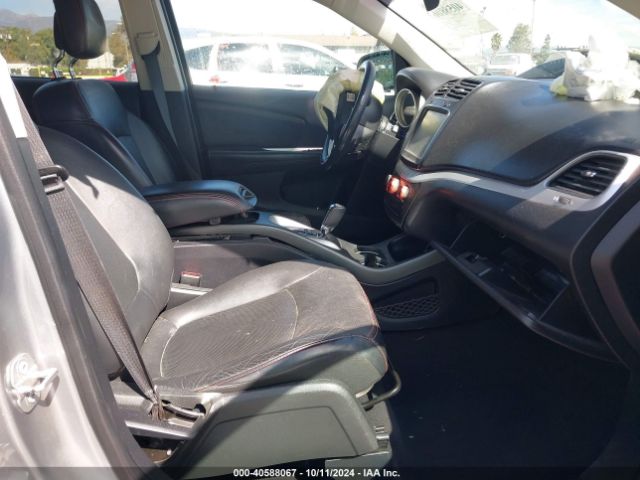 3C4PDCEGXJT515490 Dodge JOURNEY GT
