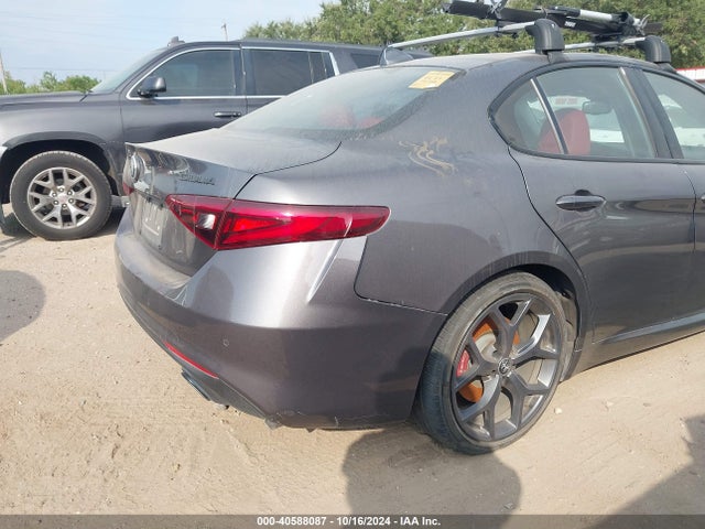ZARFAMAN4L7637032 Alfa Romeo Giulia Rwd