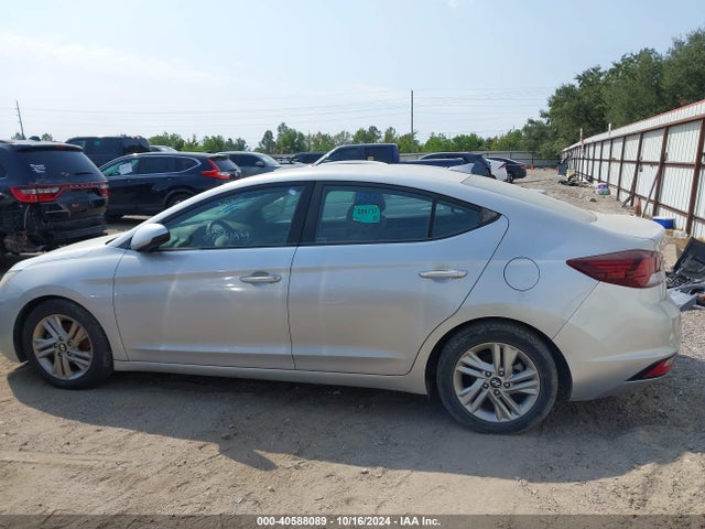 Hyundai ELANTRA SEL 2019 5NPD84LF4KH403910 Image 14
