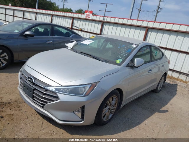 Hyundai ELANTRA SEL 2019 5NPD84LF4KH403910 Image 2