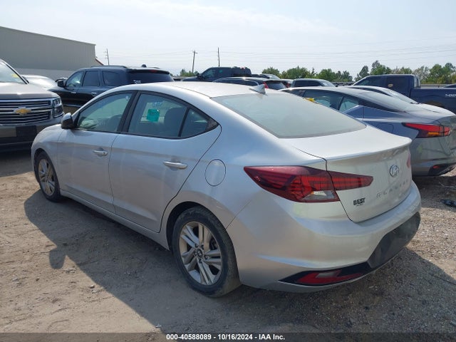 Hyundai ELANTRA SEL 2019 5NPD84LF4KH403910 Image 3