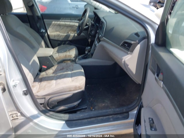 Hyundai ELANTRA SEL 2019 5NPD84LF4KH403910 Image 5