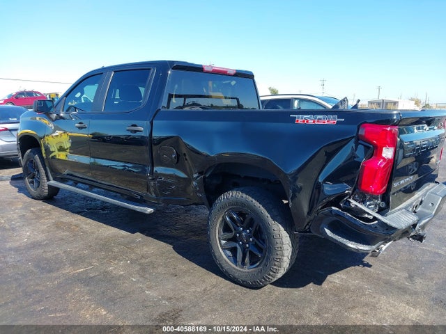 Chevrolet Silverado 1500 Custom Trail Boss 2019 1GCPYCEF1KZ386450 Image 3