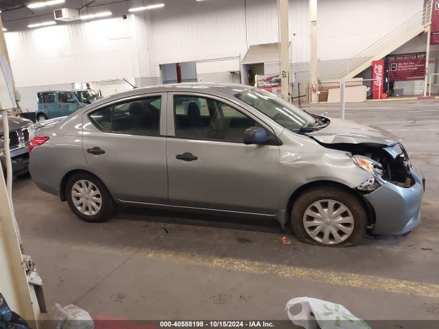 Nissan Versa 1.6 S+ 2014 3N1CN7AP5EL838217 Image 14