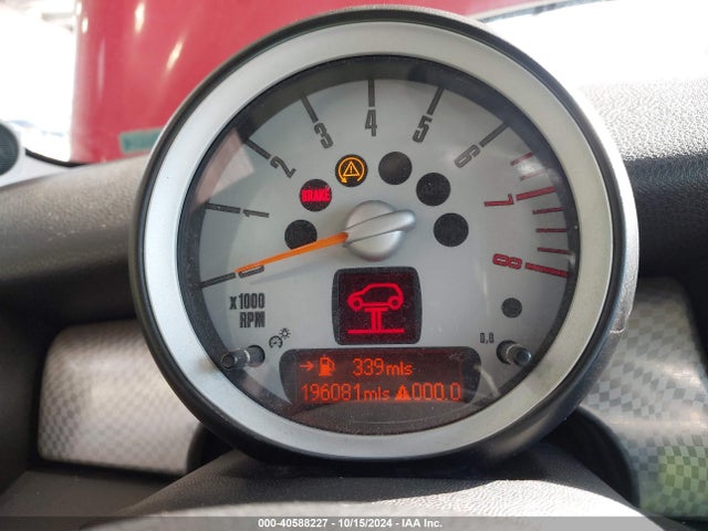 2007 MINI COOPER S WMWMF73517TT80858 Photo 6