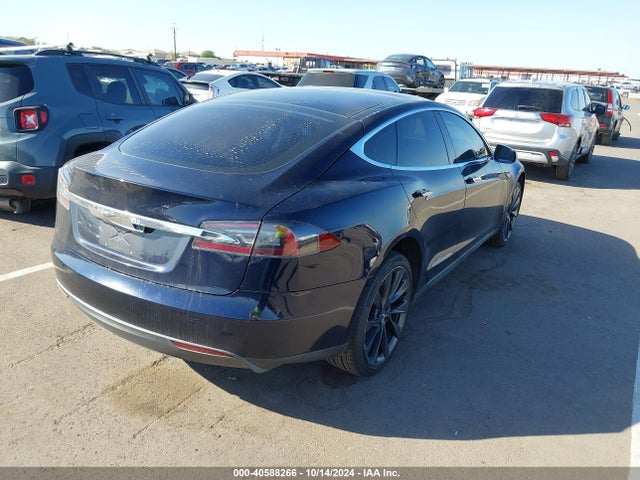 2013 TESLA MODEL S 5YJSA1DPXDFP07827 Photo 3