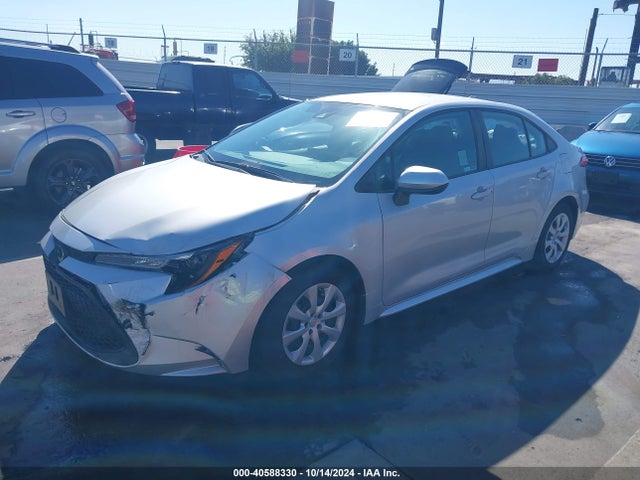 5YFEPMAE6MP217261 Toyota COROLLA LE