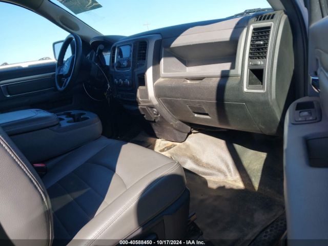3C7WR4AT8FG573414 RAM 2500 Tradesman