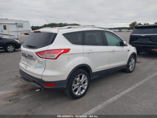 1FMCU0J91EUD28909 Ford Escape Titanium