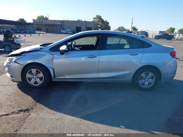 Chevrolet Cruze Ls Auto 2018 1G1BC5SM1J7142937 Image 14