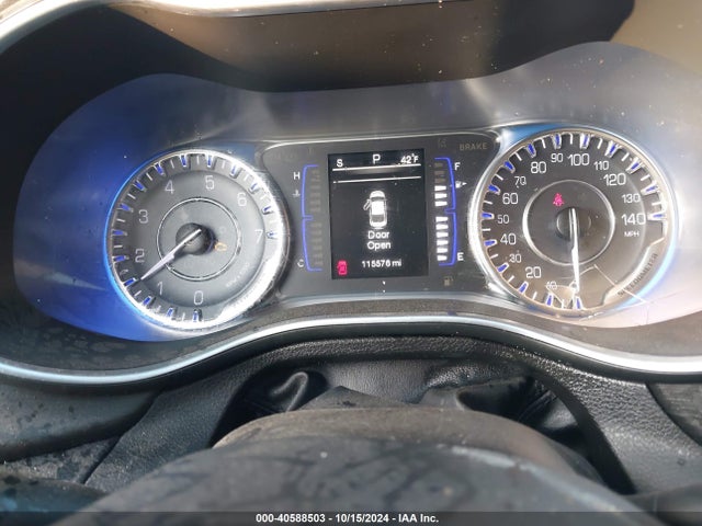 1C3CCCAB8FN753765 Chrysler 200 Limited