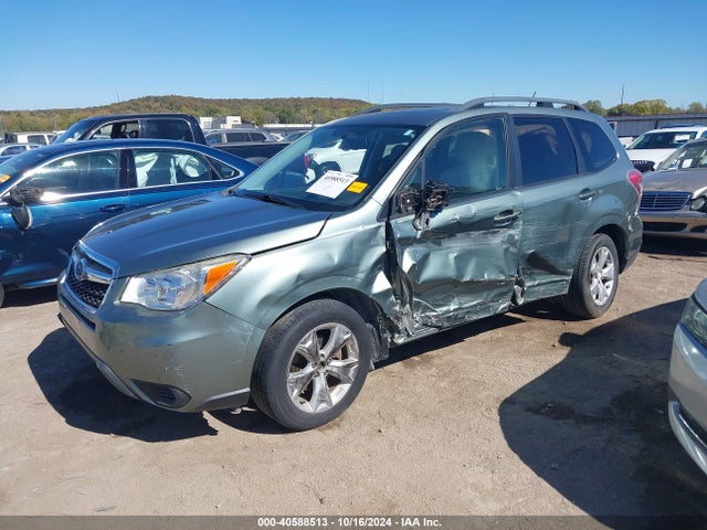 Subaru Forester 2.5i Premium 2015 JF2SJADC7FH825772 Image 2