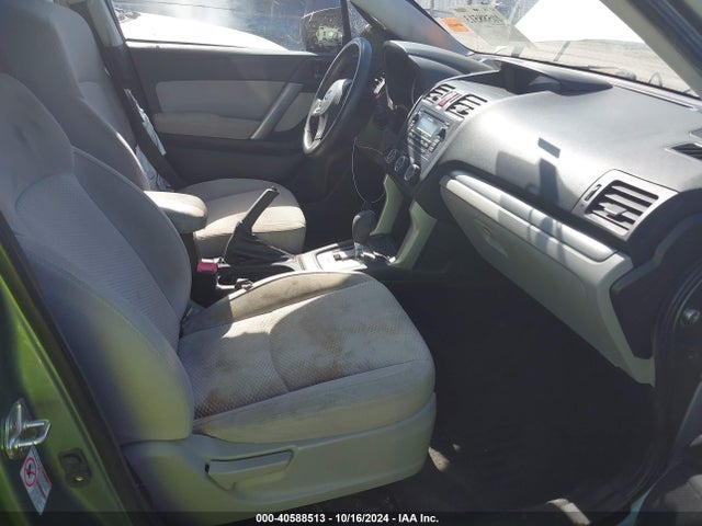 Subaru Forester 2.5i Premium 2015 JF2SJADC7FH825772 Image 5