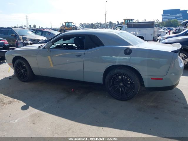 2C3CDZAG9LH231548 Dodge Challenger Sxt
