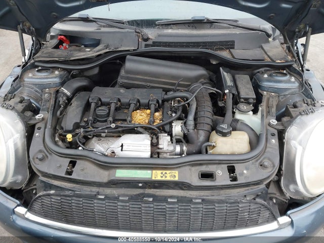 2010 MINI COOPER S WMWMS3C53ATY08800 Photo 9