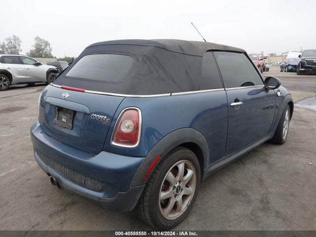 2010 MINI COOPER S WMWMS3C53ATY08800 Photo 3
