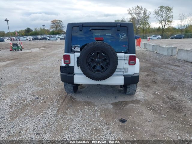 1C4BJWEG4GL172135 Jeep Wrangler Unlimited Sahara