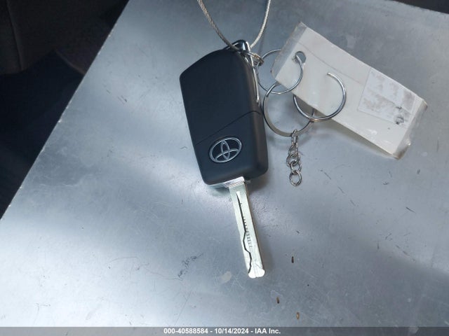 Toyota Corolla Hybrid Le 2024 JTDBCMFE0R3059524 Image 11