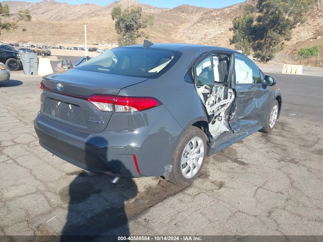 Toyota Corolla Hybrid Le 2024 JTDBCMFE0R3059524 Image 4