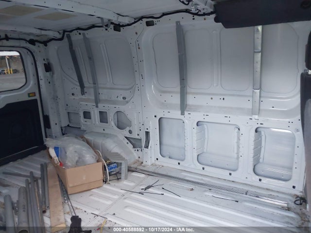 Ford Transit-250 2019 1FTYR1YM9KKB20277 Image 8