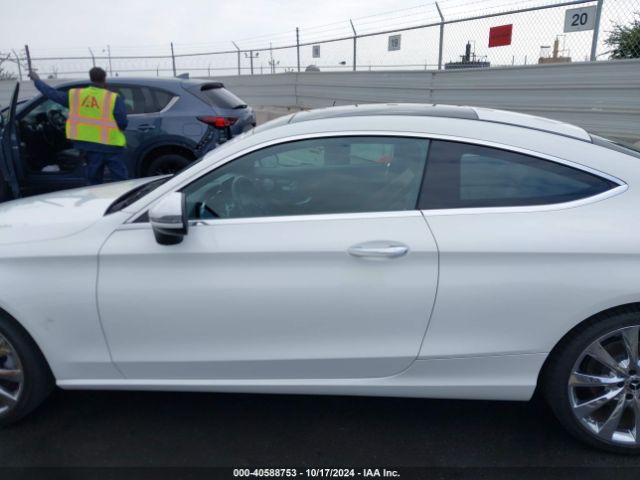 WDDWJ8DB6KF800406 Mercedes-Benz C 300