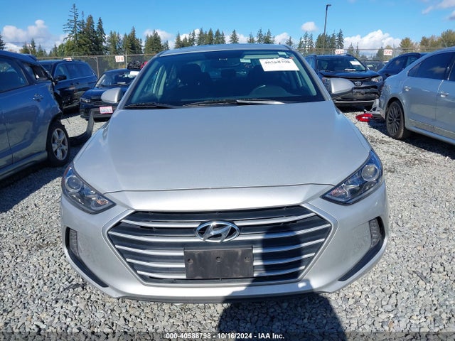 Hyundai Elantra Value Edition 2018 5NPD84LF9JH279910 Image 13