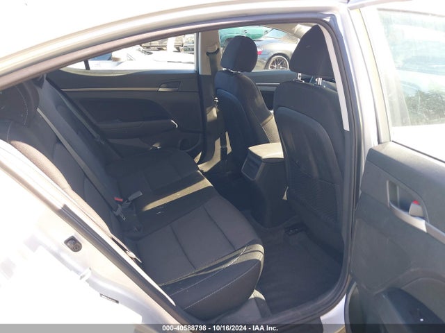 Hyundai Elantra Value Edition 2018 5NPD84LF9JH279910 Image 8