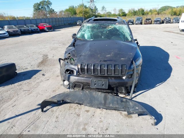 1C4PJLDB4JD577519 Jeep Cherokee Limited Fwd