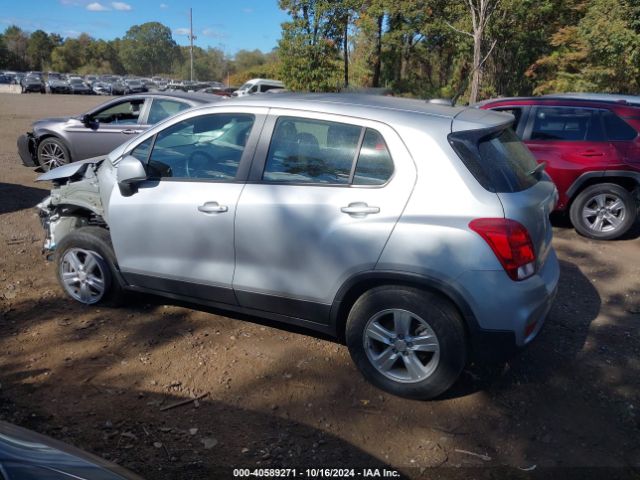 KL7CJNSB2JB708274 Chevrolet TRAX LS