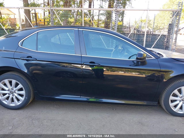 Toyota CAMRY LE 2020 4T1C11AK5LU949424 Image 13