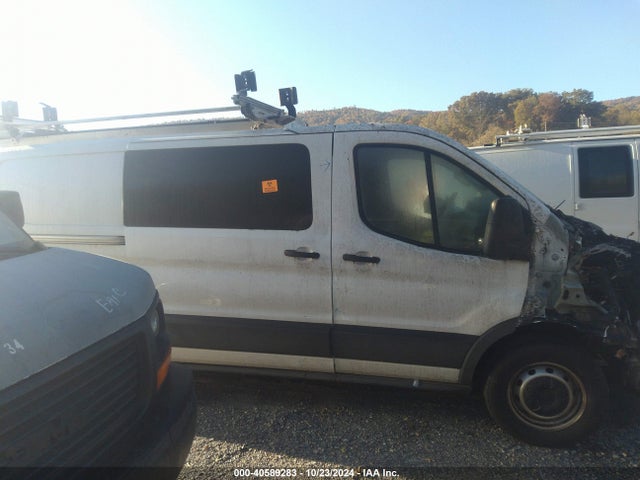 Ford Transit-150 Cargo Van 2022 1FTYE1Y85NKA21443 Image 14