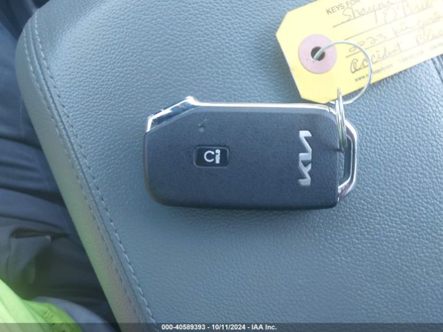 5XYK7CAF6PG013915 KIA Sportage X-pro Prestige