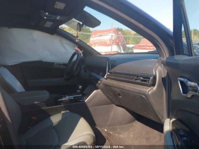 5XYK7CAF6PG013915 KIA Sportage X-pro Prestige