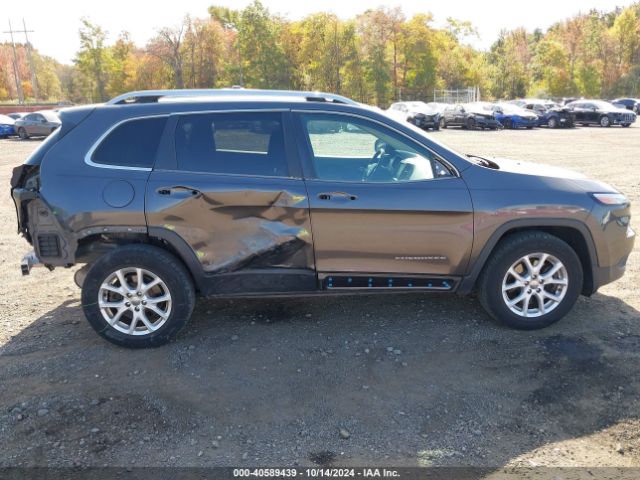 1C4PJMCB7HW545606 Jeep Cherokee Latitude 4x4